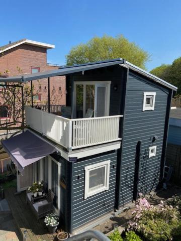 Tinyhouse Woody At The Water Lägenhet Zaandam Exteriör bild